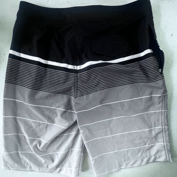 Mens Swim Trunks Board Shorts W32 Black & Gray Stripe Goodfellow & Co SEE - Picture 2 of 4